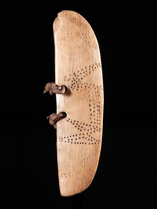 Pendentif de bovins - Toposa - Soudan - Ivoires et os