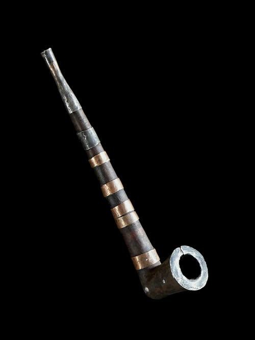 Pipe a tabac en bois - Dinka - Soudan