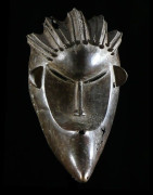 Masque en alliage de metal - Dan / Bassa - Liberia