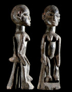 Fetiche Bateba ou Bouthiba ordinaire assis - Lobi - Burkina