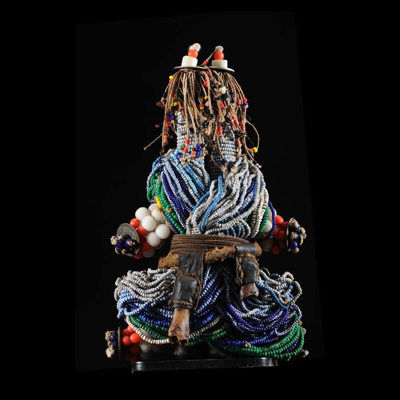 Poupee Ham Pilu - Fali - Cameroun - Poupees et perles africaines