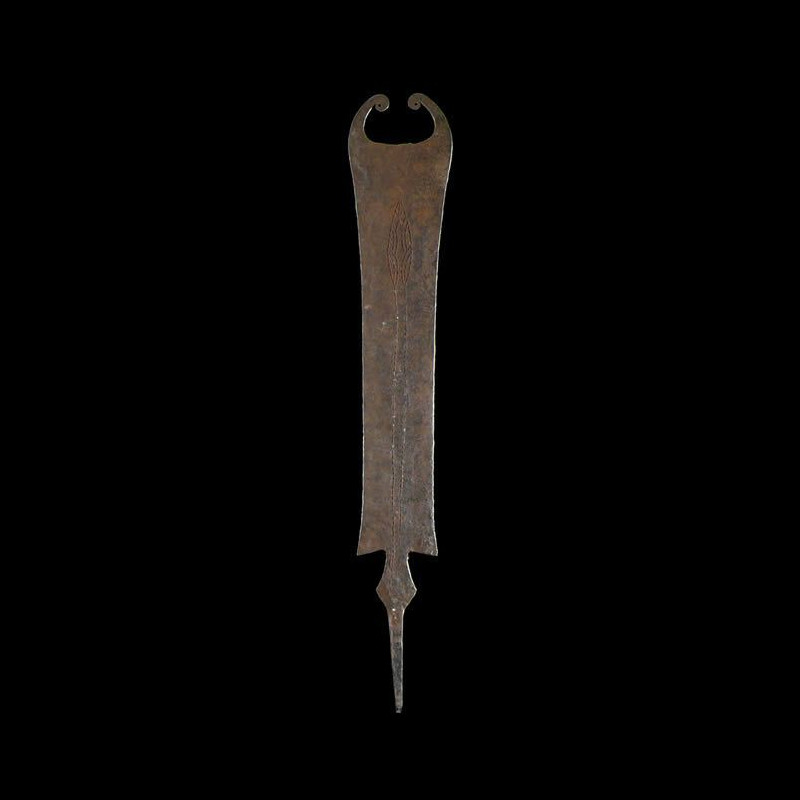 Monnaie primitive en fer noir - Tikar Bamileke - Cameroun