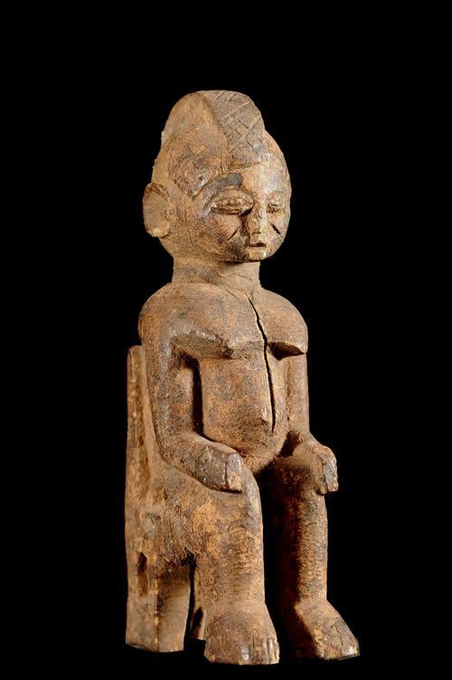 Fetiche Bateba ou Bouthiba ordinaire assis - Lobi - Burkina