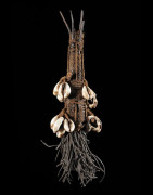 Poupee Brassard en cuir - Kirdi ? - Cameroun - Poupees d’afrique