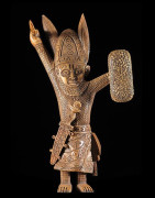 Statuette Oba en Os - Bini / Edo - Nigeria