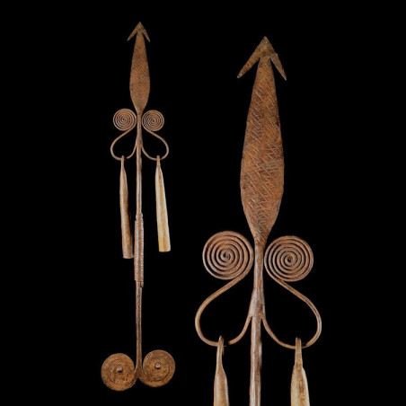 Monnaie primitive en fer noir - Chamba - Nigeria