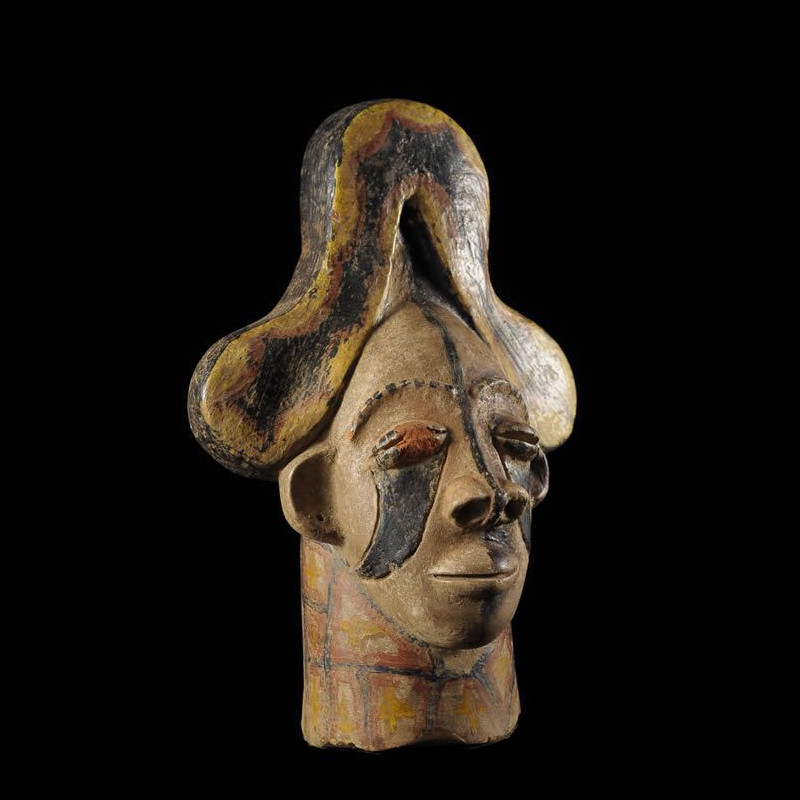 Mbari - Fragment de terre polychrome- Ibo - Nigeria