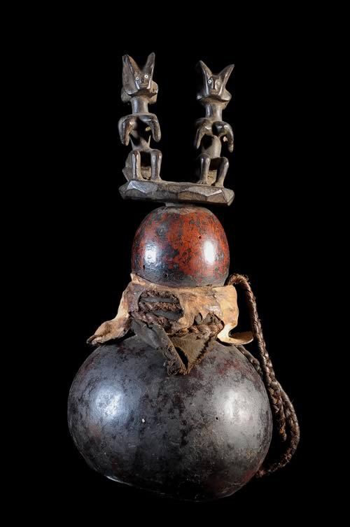 Gourde a substances magiques ou medicinales - Kwere - Tanzanie