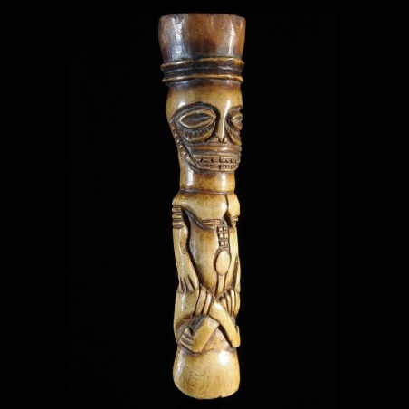 Chasse mouche Manche Os - Bamileke - Cameroun