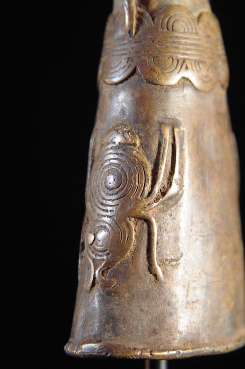 Marteau et gong en bronze - Lawle - Baoule - Côte d'Ivoire - Divination