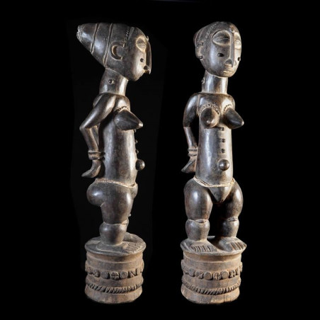 Statue Jugement de Reine - Attie - Côte d'Ivoire