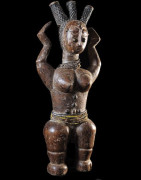 Statue pilon de reine - Attie - Côte d'Ivoire
