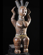 Statue pilon de reine - Attie - Côte d'Ivoire