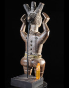 Statue pilon de reine - Attie - Côte d'Ivoire