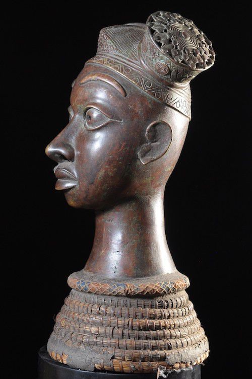 Tête commémorative féminine - Bini / Idoma - Nigeria