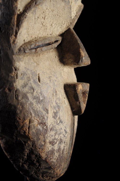 Masque blanc ancien - Tsogho / Vouvi - Gabon