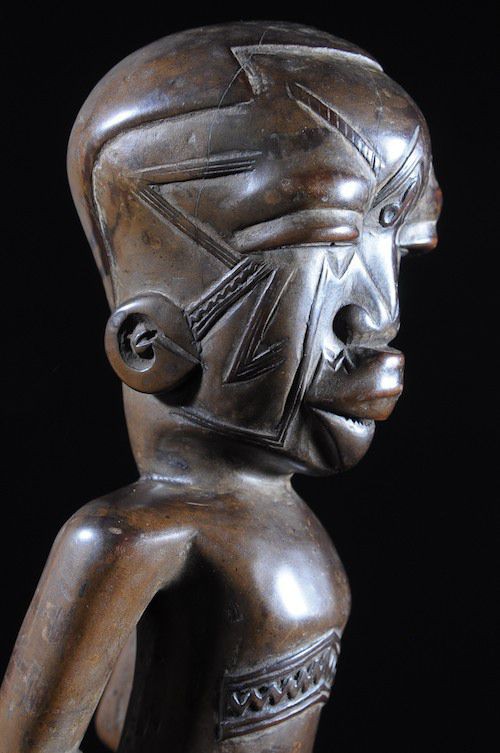 Statue anthropomorphe - Makonde - Tanzanie
