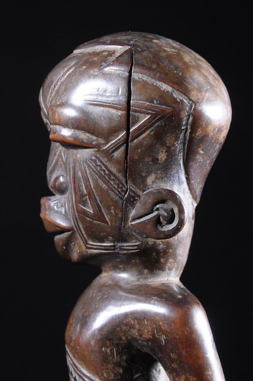 Statue anthropomorphe - Makonde - Tanzanie