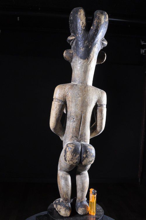 Statuette rituelle feminine - Punu / Pounou Lumbu - Gabon