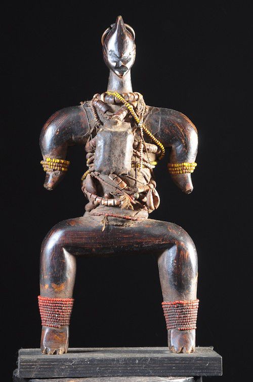 Poupee Namji - Nigeria / Cameroun - Poupee perles africaines