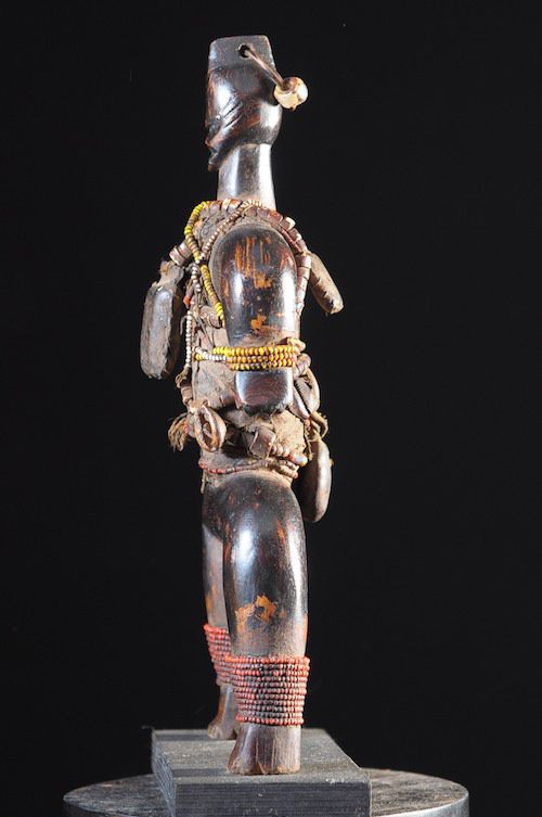 Poupee Namji - Nigeria / Cameroun - Poupee perles africaines