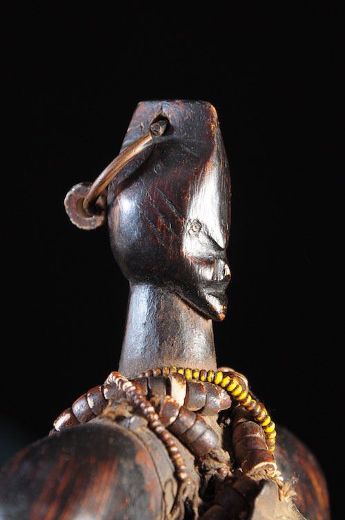 Poupee Namji - Nigeria / Cameroun - Poupee perles africaines