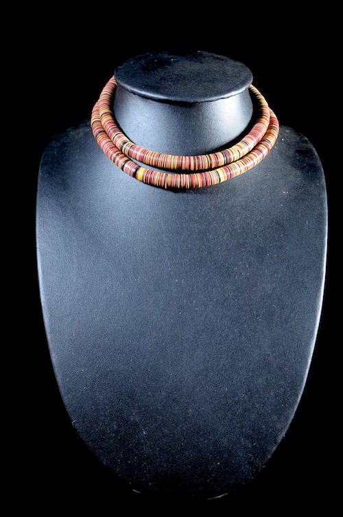 Collier monnaie bakélite - Peuhl Mali - Perles et Monnaies