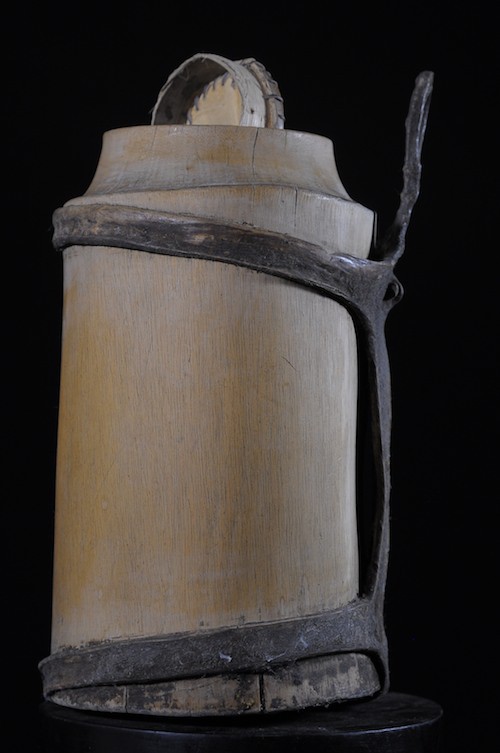 Pot a lait en bois - Borana - Ethiopie - Objets usuels