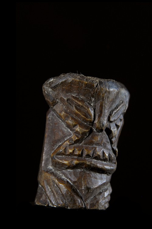 Statuette insigne Iginga en os - Lega - RDC Zaire