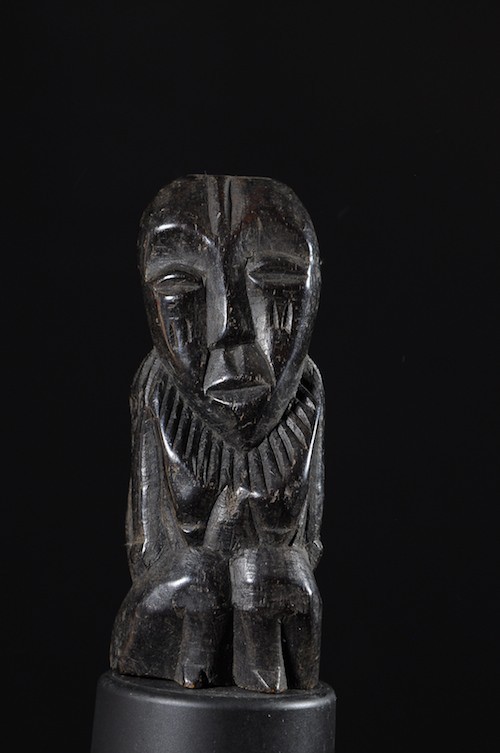 Statuette insigne Iginga en os - Lega - RDC Zaire