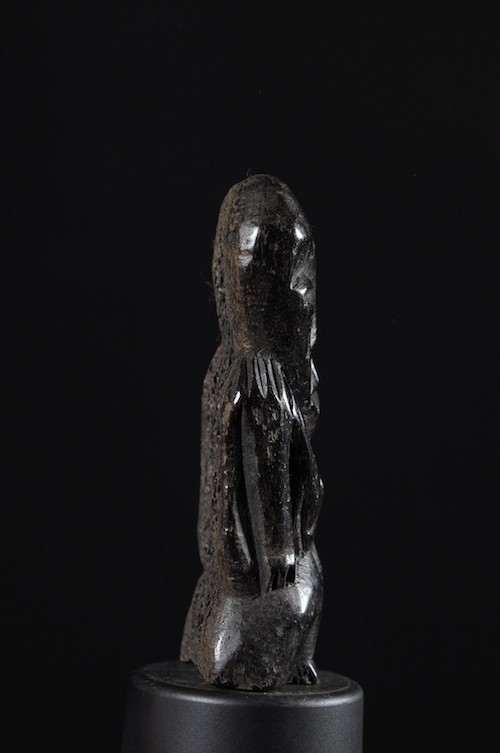Statuette insigne Iginga en os - Lega - RDC Zaire