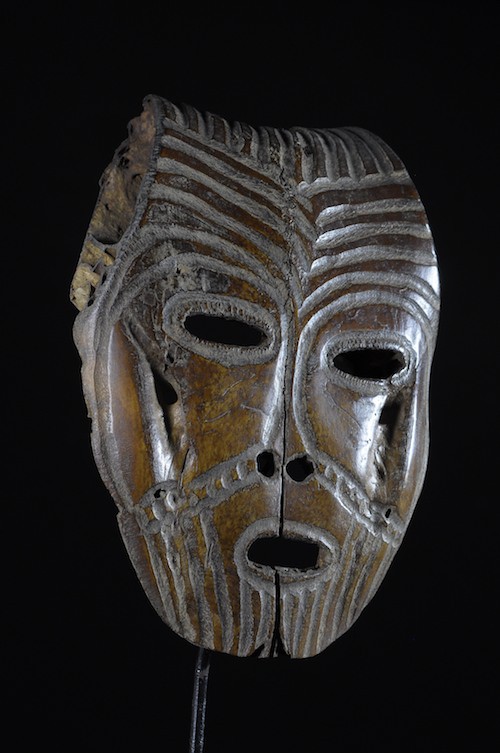 Masque Lukungu en os - Lega - RDC Zaire - Bwami