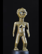 Statue de forgeronne en Bronze - Dan / Toura - Côte d'Ivoire / Liberia