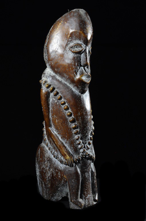 Statuette insigne Iginga en os - Lega - RDC Zaire