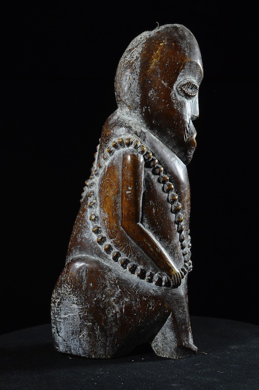 Statuette insigne Iginga en os - Lega - RDC Zaire