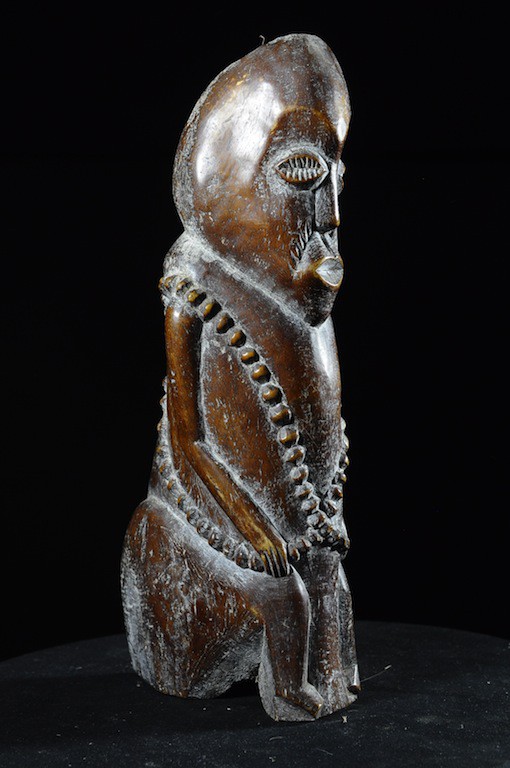 Statuette insigne Iginga en os - Lega - RDC Zaire