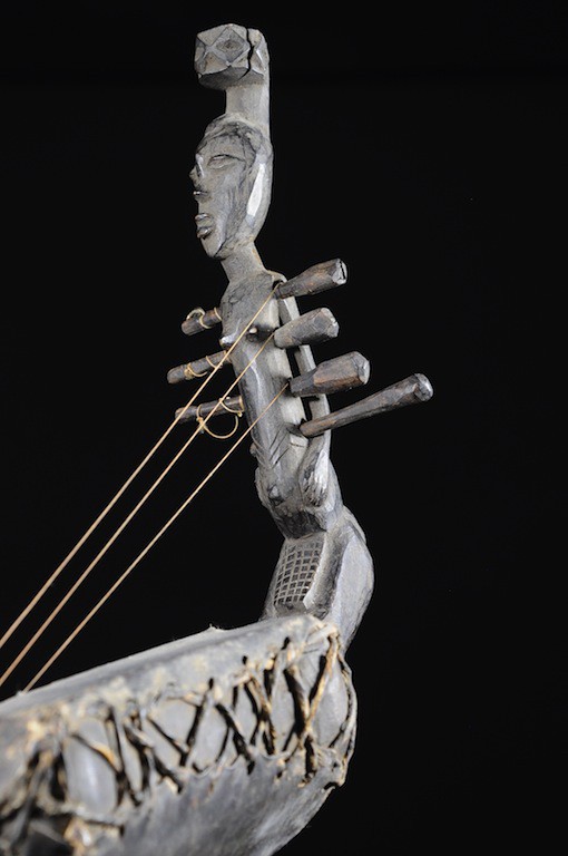 Harpe Arquee - Mangbetu - RDC Zaire - Cordophones