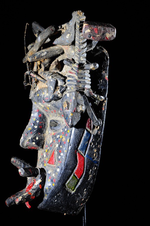 Masque Egbukere - Ibo / Igbo / Ekpeya - Nigeria
