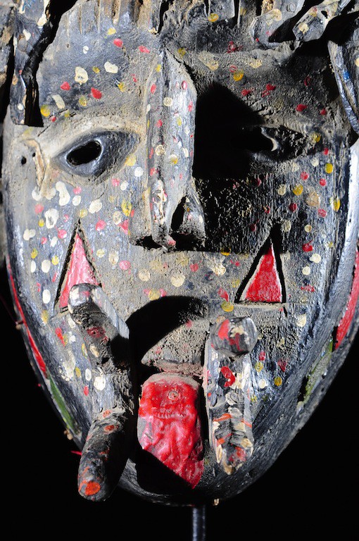 Masque Egbukere - Ibo / Igbo / Ekpeya - Nigeria