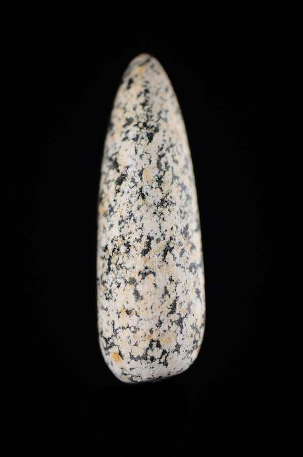 Labret en pierre de quartz - Batammariba - Togo / Bénin