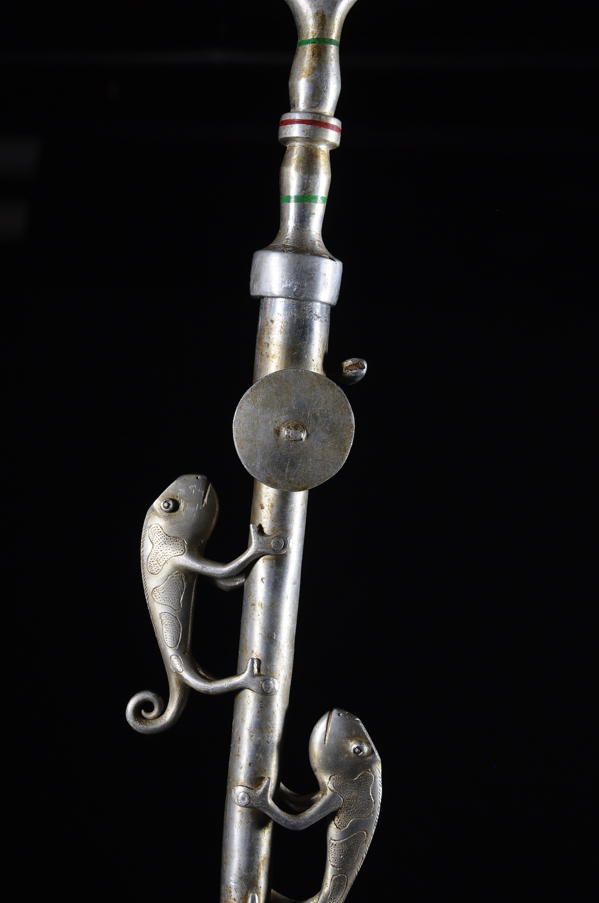 Canne epee de dignitaire en fonte aluminium - Fon - Benin - Objets de regalia