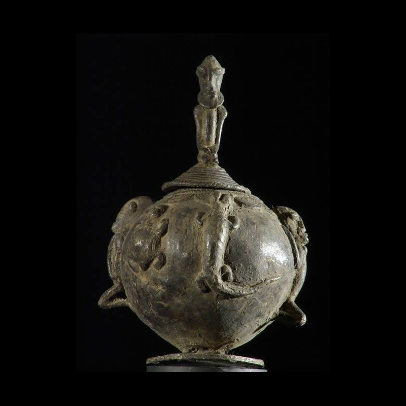 Pot a onguents magiques en bronze - Dogon - Mali - Bronzes