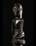 Statuette anthropomorphe - Holo - RDC Zaire / Angola