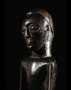 Statuette anthropomorphe - Holo - RDC Zaire / Angola