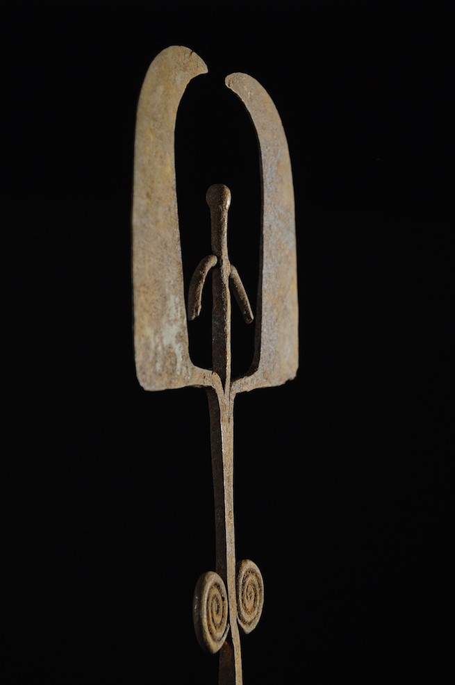 Monnaie primitive en fer noir - Chamba - Nigeria
