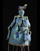 Coiffe Ade ou Adenla avec rideau de perles - Yoruba - Nigeria
