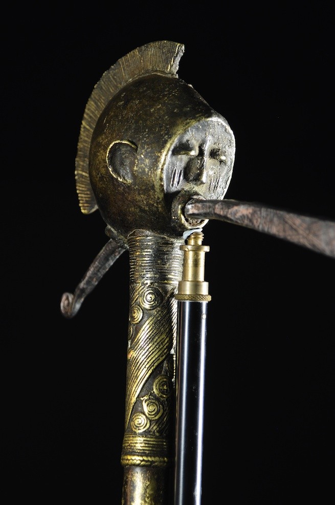 Hache figurative de regalia - Tiv - Nigeria
