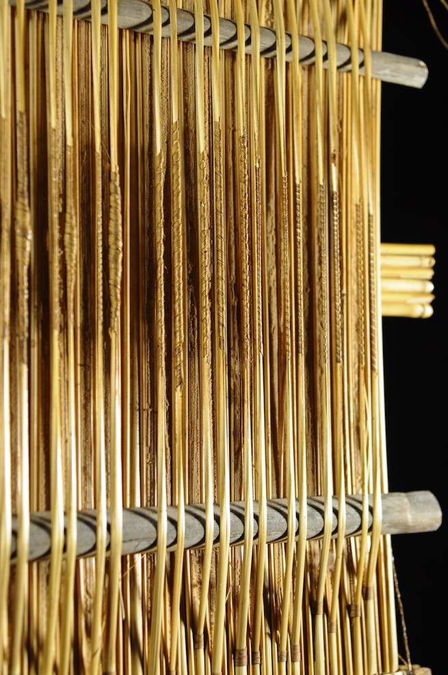 Tianhoun en paille ou Cithare en radeau - Bwa / Bwaba - Cordophones