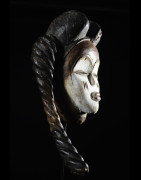Masque blanc ancien - Tsogho / Vouvi - Gabon