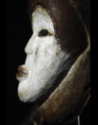 Masque blanc ancien - Tsogho / Vouvi - Gabon